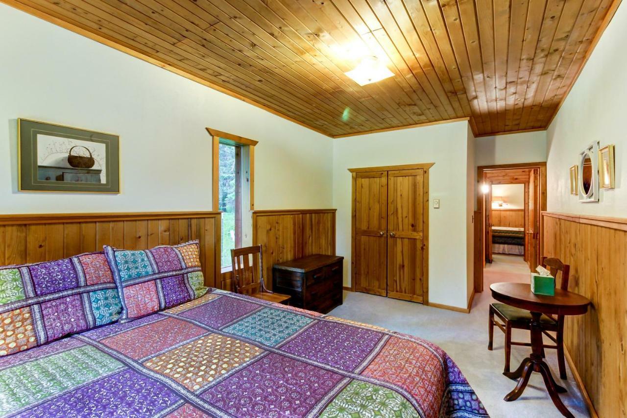 Foothill Cabin Creston المظهر الخارجي الصورة